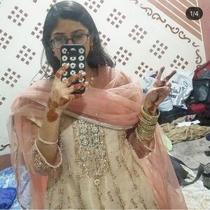 Meet your Posher, Ushna